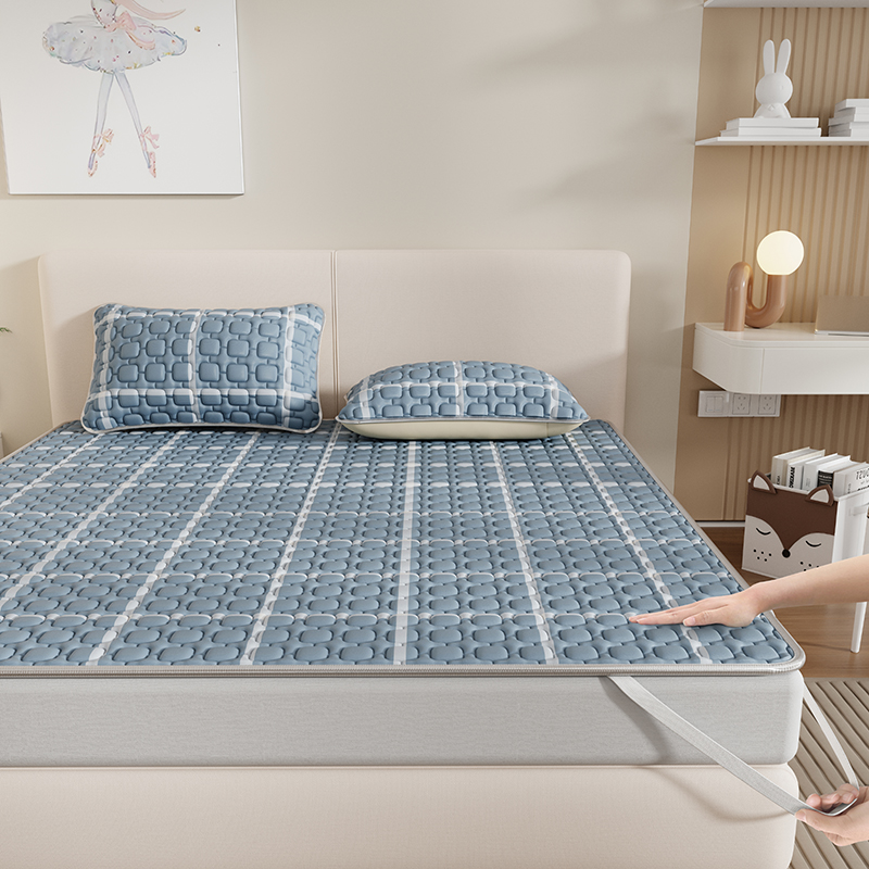 Yeni Ekose Desenli Doğal Latek - Silk Sheet Set incelemesi ve fiyatı
